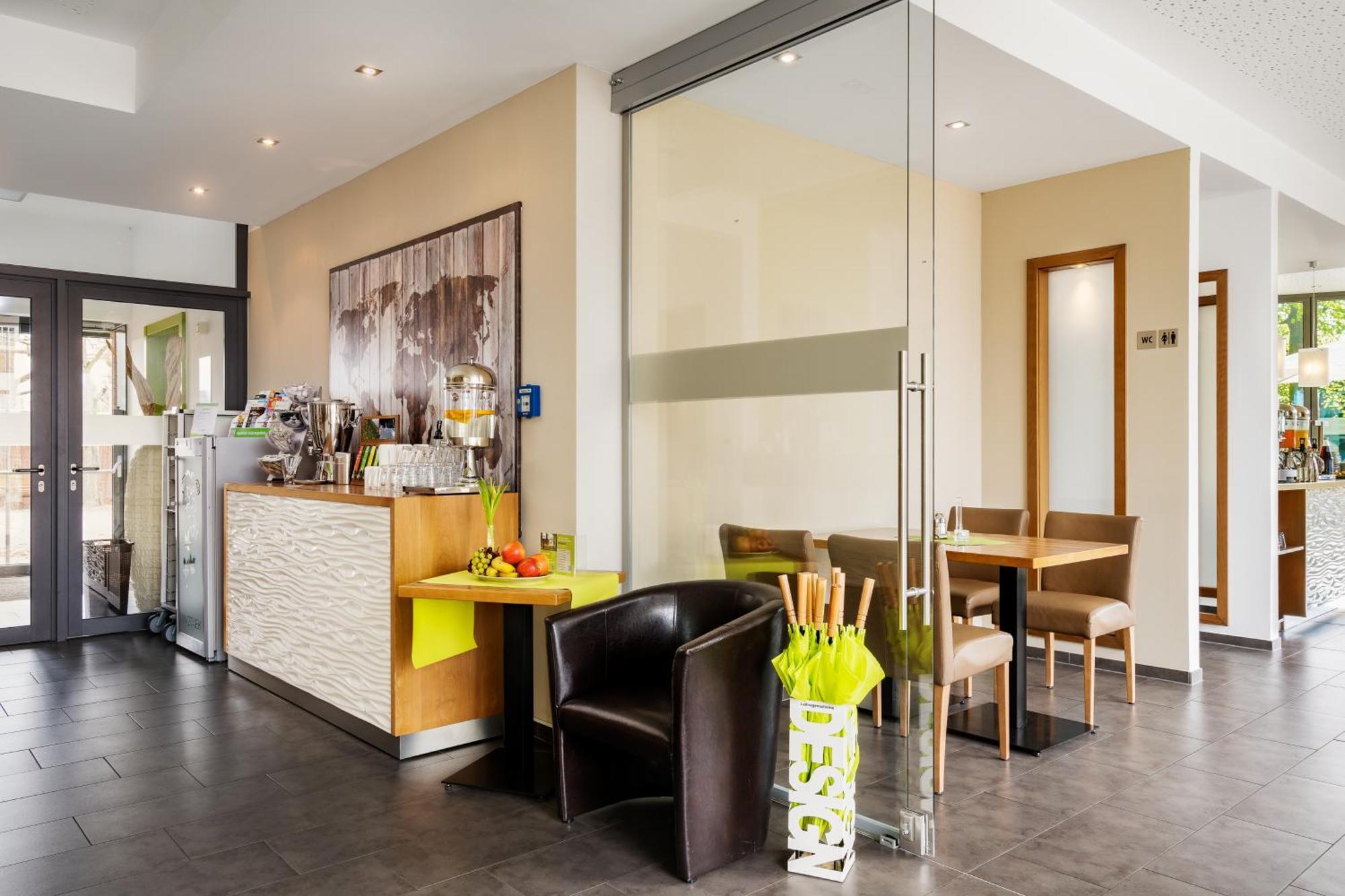 Radlon Fahrrad-Komfort-Hotel Waren  Extérieur photo