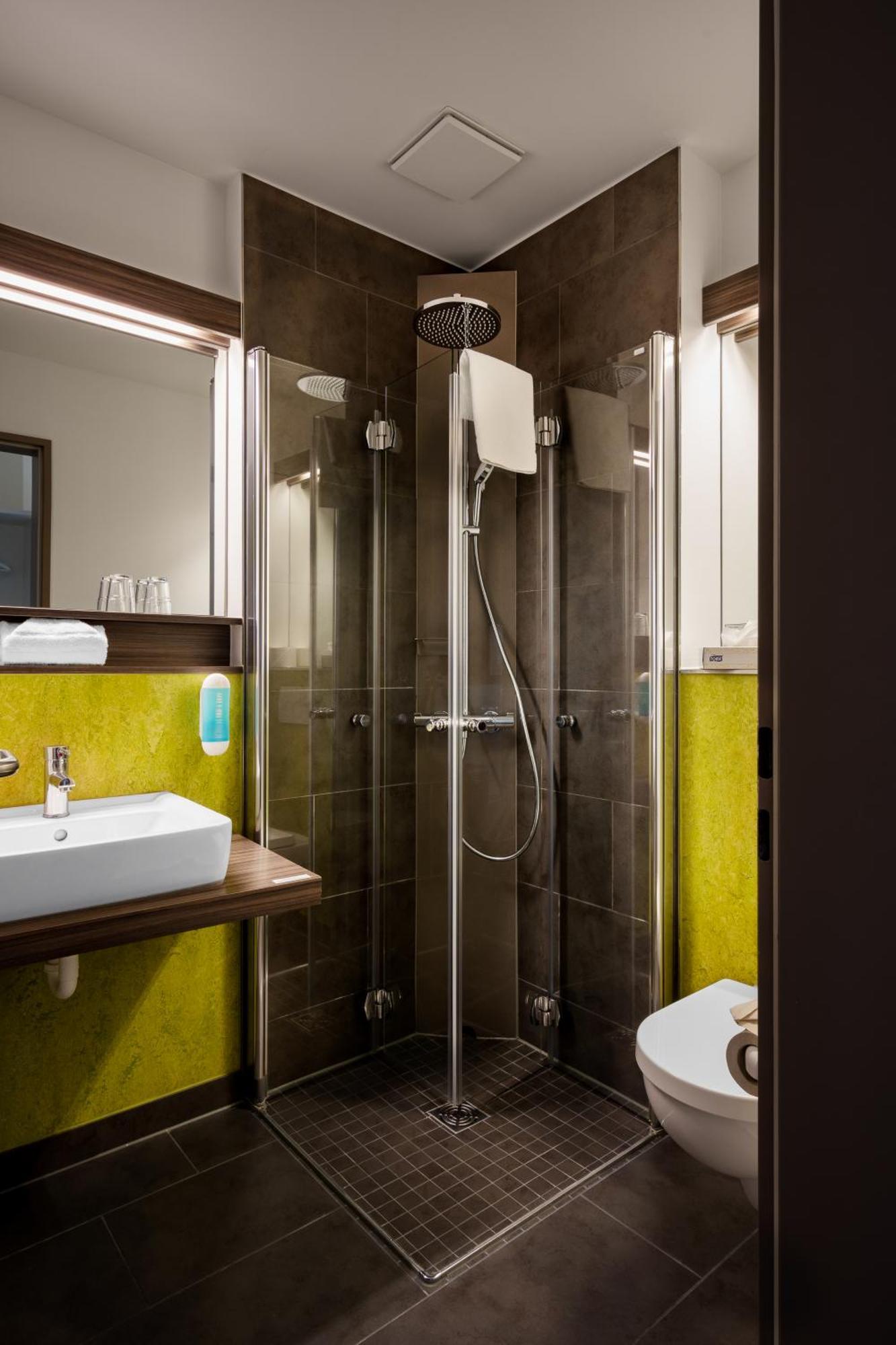 Radlon Fahrrad-Komfort-Hotel Waren  Extérieur photo
