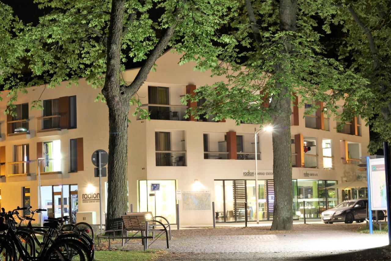 Radlon Fahrrad-Komfort-Hotel Waren  Extérieur photo